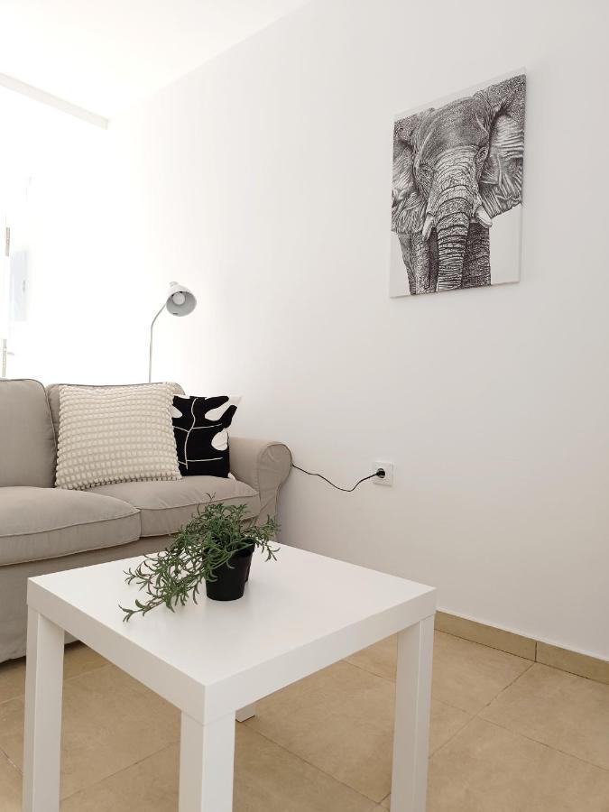 Sherry Suites V Apartamentos Parking Gratuito Jerez de la Frontera Extérieur photo